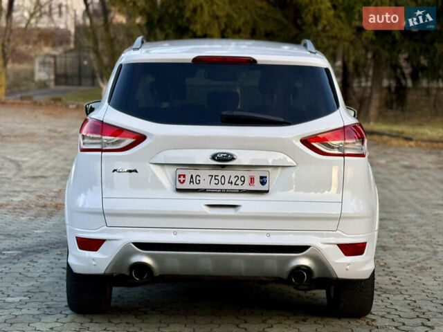 Білий Форд Куга, об'ємом двигуна 2 л та пробігом 205 тис. км за 16499 $, фото 7 на Automoto.ua