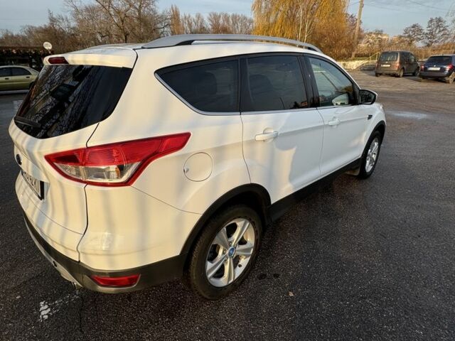 Белый Форд Куга, объемом двигателя 2 л и пробегом 140 тыс. км за 14000 $, фото 5 на Automoto.ua