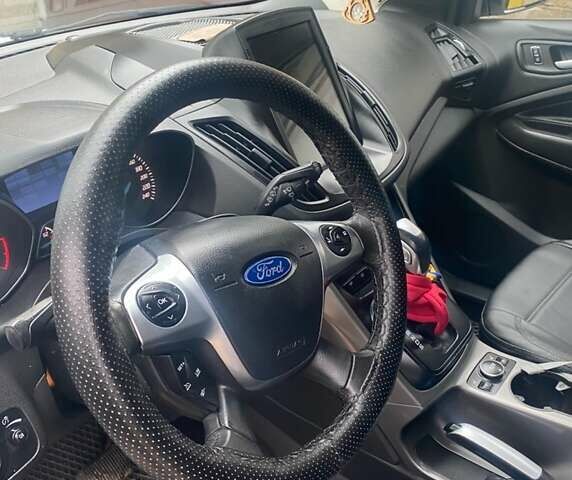 Белый Форд Куга, объемом двигателя 2 л и пробегом 152 тыс. км за 14500 $, фото 13 на Automoto.ua