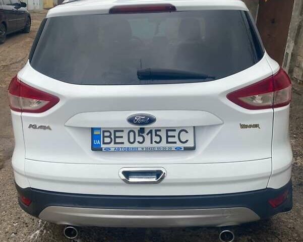 Белый Форд Куга, объемом двигателя 2 л и пробегом 152 тыс. км за 14500 $, фото 3 на Automoto.ua