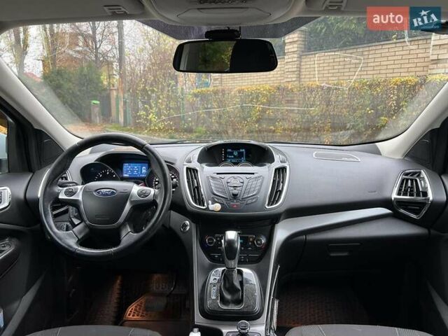 Белый Форд Куга, объемом двигателя 2 л и пробегом 211 тыс. км за 12990 $, фото 20 на Automoto.ua