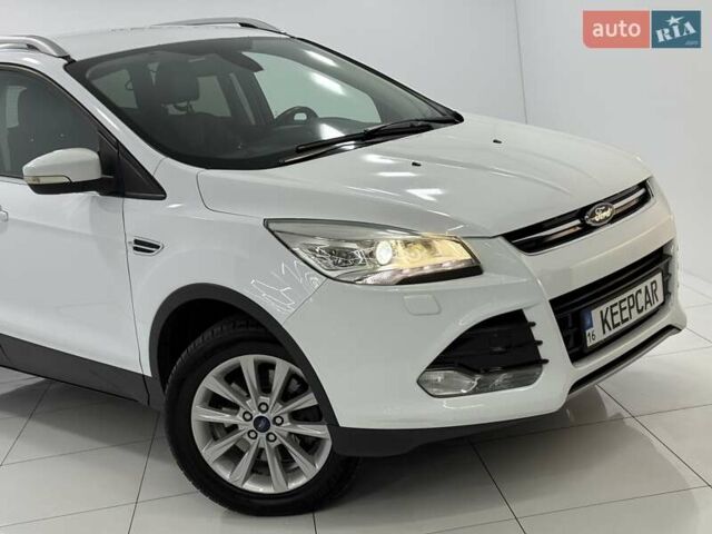 Білий Форд Куга, об'ємом двигуна 2 л та пробігом 180 тис. км за 14700 $, фото 2 на Automoto.ua