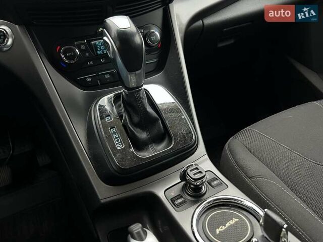 Белый Форд Куга, объемом двигателя 2 л и пробегом 211 тыс. км за 12990 $, фото 17 на Automoto.ua