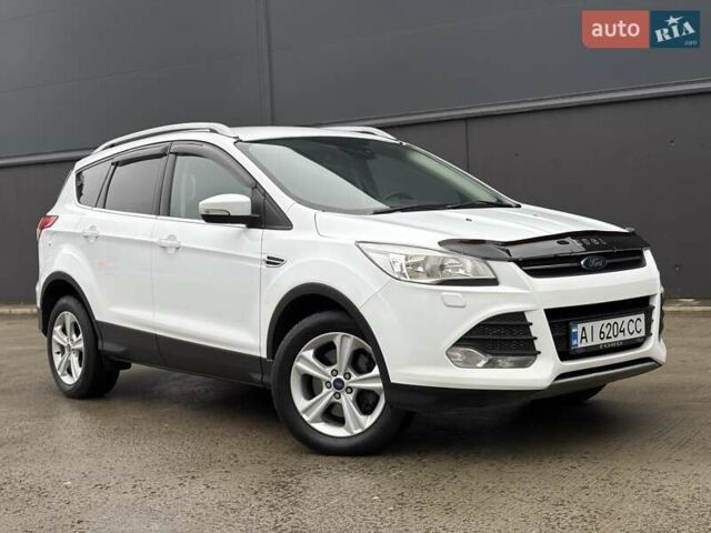 Білий Форд Куга, об'ємом двигуна 2 л та пробігом 291 тис. км за 9950 $, фото 12 на Automoto.ua