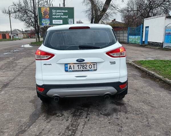 Белый Форд Куга, объемом двигателя 1.5 л и пробегом 255 тыс. км за 11900 $, фото 3 на Automoto.ua