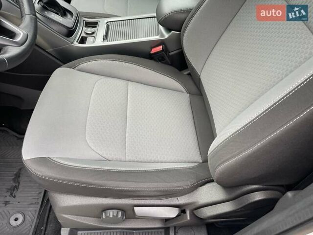 Белый Форд Куга, объемом двигателя 2 л и пробегом 133 тыс. км за 16900 $, фото 11 на Automoto.ua