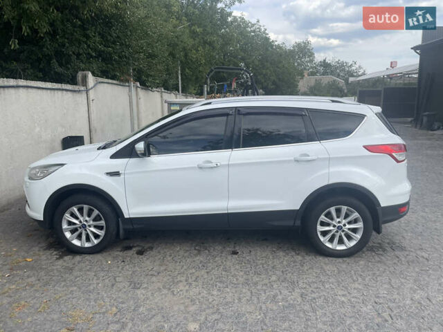Белый Форд Куга, объемом двигателя 2 л и пробегом 102 тыс. км за 17800 $, фото 5 на Automoto.ua