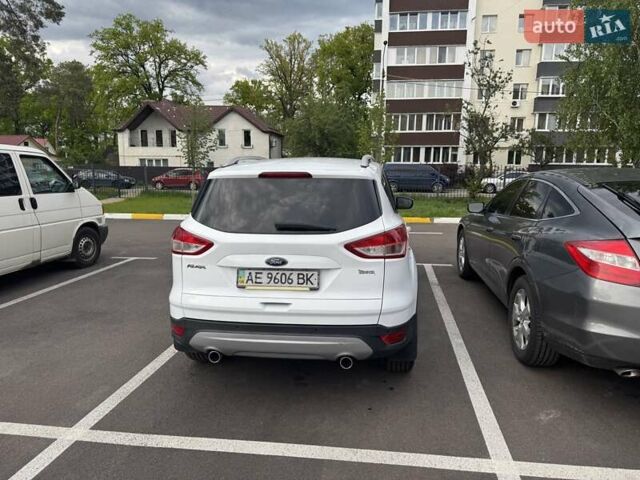 Білий Форд Куга, об'ємом двигуна 2 л та пробігом 86 тис. км за 16500 $, фото 13 на Automoto.ua
