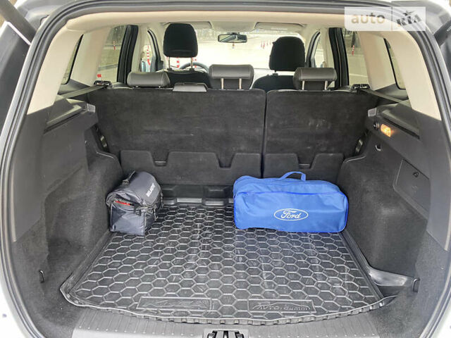 Белый Форд Куга, объемом двигателя 2 л и пробегом 185 тыс. км за 16000 $, фото 16 на Automoto.ua