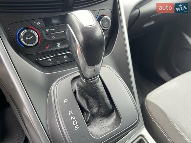 Белый Форд Куга, объемом двигателя 2 л и пробегом 133 тыс. км за 16900 $, фото 15 на Automoto.ua