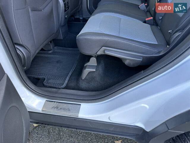 Белый Форд Куга, объемом двигателя 2 л и пробегом 155 тыс. км за 15700 $, фото 67 на Automoto.ua