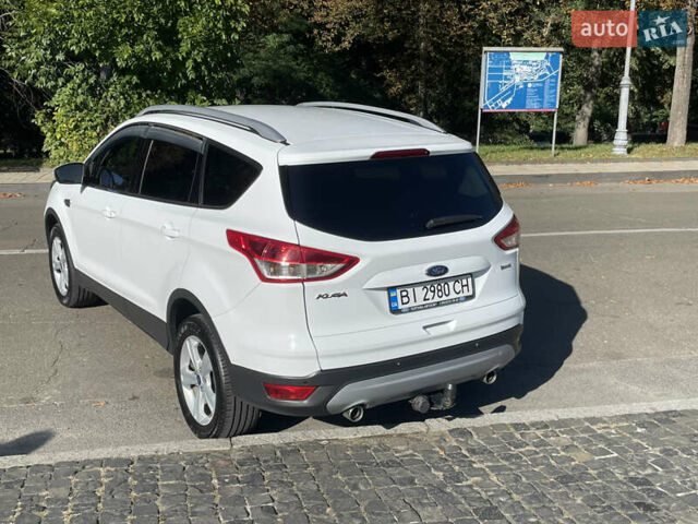 Белый Форд Куга, объемом двигателя 2 л и пробегом 119 тыс. км за 17300 $, фото 9 на Automoto.ua
