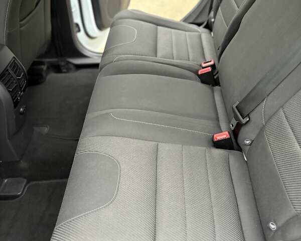 Білий Форд Куга, об'ємом двигуна 2 л та пробігом 291 тис. км за 9950 $, фото 23 на Automoto.ua