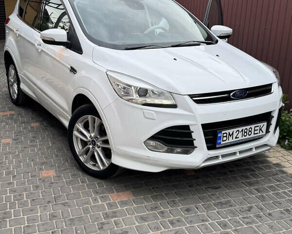 Белый Форд Куга, объемом двигателя 2 л и пробегом 122 тыс. км за 15500 $, фото 3 на Automoto.ua