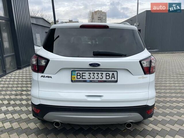 Белый Форд Куга, объемом двигателя 2 л и пробегом 133 тыс. км за 16900 $, фото 4 на Automoto.ua