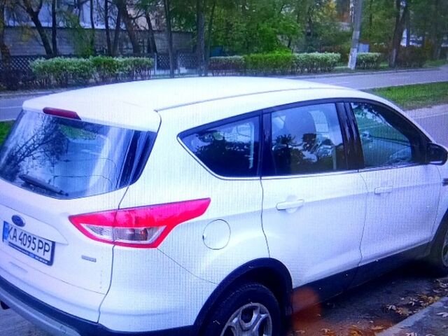 Белый Форд Куга, объемом двигателя 1.5 л и пробегом 177 тыс. км за 12500 $, фото 3 на Automoto.ua