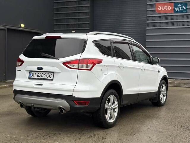 Білий Форд Куга, об'ємом двигуна 2 л та пробігом 291 тис. км за 9950 $, фото 32 на Automoto.ua