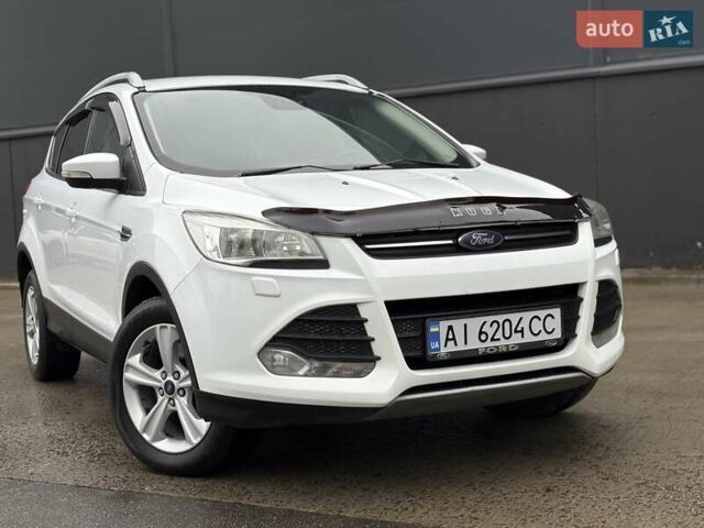 Білий Форд Куга, об'ємом двигуна 2 л та пробігом 291 тис. км за 9950 $, фото 16 на Automoto.ua