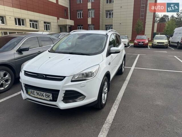 Білий Форд Куга, об'ємом двигуна 2 л та пробігом 86 тис. км за 16500 $, фото 1 на Automoto.ua