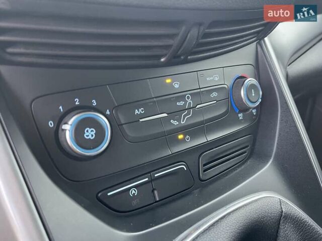 Белый Форд Куга, объемом двигателя 1.5 л и пробегом 205 тыс. км за 12700 $, фото 17 на Automoto.ua