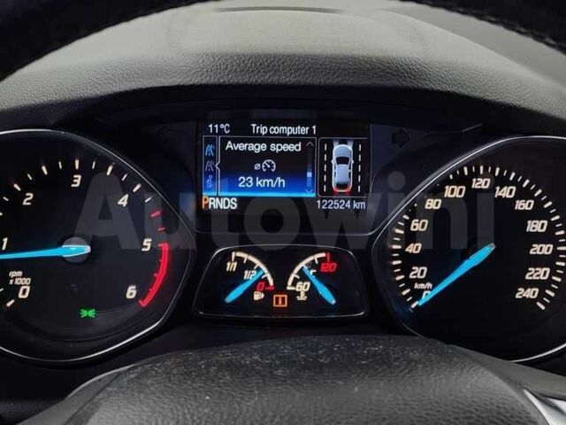 Белый Форд Куга, объемом двигателя 2 л и пробегом 122 тыс. км за 11300 $, фото 10 на Automoto.ua