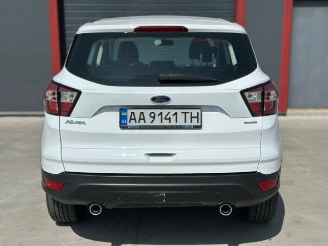 Белый Форд Куга, объемом двигателя 2 л и пробегом 80 тыс. км за 15800 $, фото 12 на Automoto.ua