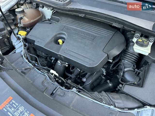 Белый Форд Куга, объемом двигателя 2 л и пробегом 243 тыс. км за 14700 $, фото 55 на Automoto.ua