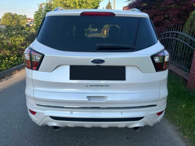 Білий Форд Куга, об'ємом двигуна 2 л та пробігом 110 тис. км за 9950 $, фото 5 на Automoto.ua