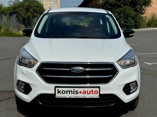 Білий Форд Куга, об'ємом двигуна 2 л та пробігом 183 тис. км за 15499 $, фото 8 на Automoto.ua
