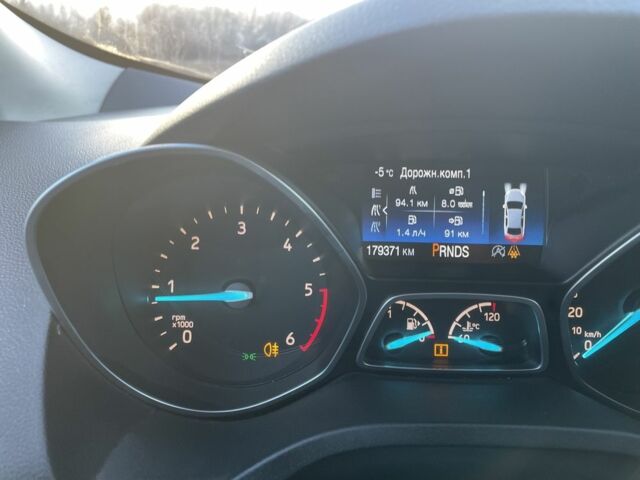 Белый Форд Куга, объемом двигателя 2 л и пробегом 177 тыс. км за 13500 $, фото 13 на Automoto.ua