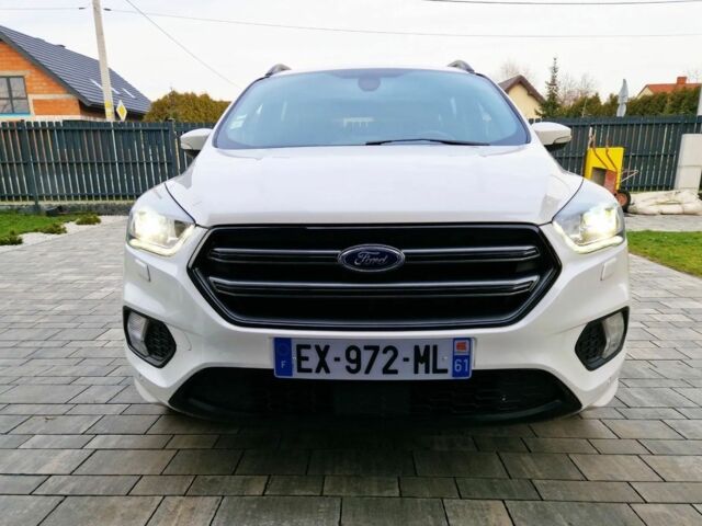 Білий Форд Куга, об'ємом двигуна 2 л та пробігом 220 тис. км за 8500 $, фото 13 на Automoto.ua