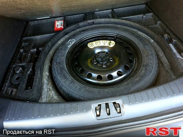 Білий Форд Куга, об'ємом двигуна 2 л та пробігом 174 тис. км за 14400 $, фото 7 на Automoto.ua