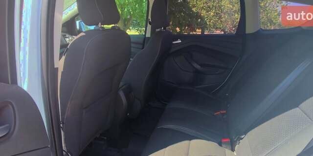 Белый Форд Куга, объемом двигателя 2 л и пробегом 178 тыс. км за 17000 $, фото 10 на Automoto.ua