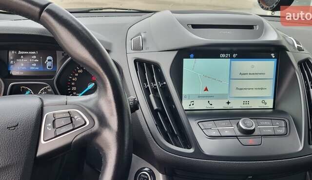 Білий Форд Куга, об'ємом двигуна 1.5 л та пробігом 112 тис. км за 14700 $, фото 12 на Automoto.ua