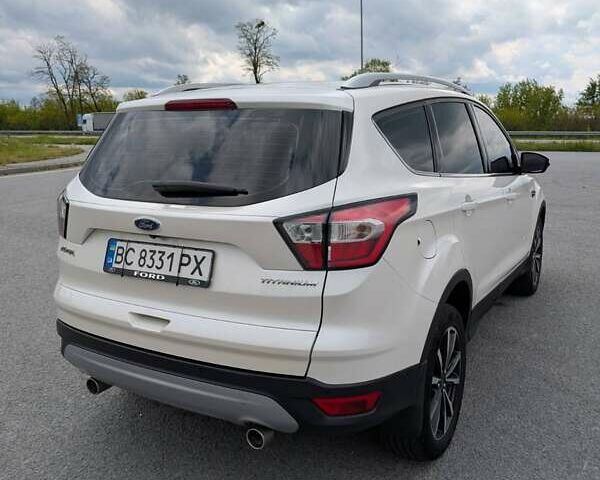 Форд Куга 2017 в Житомире на Automoto.ua Белый Форд Куга, объемом двигателя 2 л и пробегом 168 тыс. км за 16500 $, фото 8 на Automoto.ua