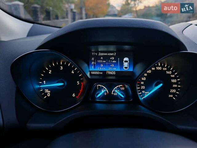 Белый Форд Куга, объемом двигателя 2 л и пробегом 181 тыс. км за 15700 $, фото 14 на Automoto.ua