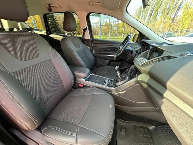 Форд Куга 2017 в Кривом Роге на Automoto.ua Белый Форд Куга, объемом двигателя 2 л и пробегом 96 тыс. км за 17200 $, фото 17 на Automoto.ua