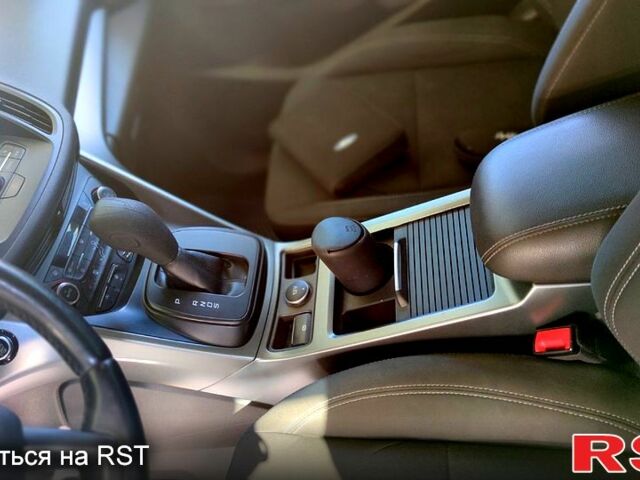 Белый Форд Куга, объемом двигателя 2 л и пробегом 160 тыс. км за 16000 $, фото 6 на Automoto.ua