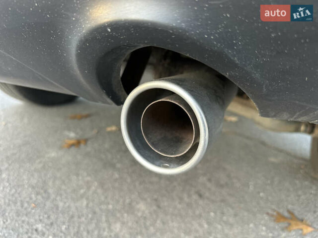 Белый Форд Куга, объемом двигателя 2 л и пробегом 243 тыс. км за 14700 $, фото 13 на Automoto.ua