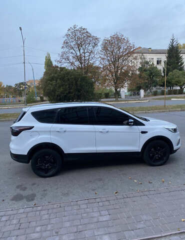 Белый Форд Куга, объемом двигателя 2 л и пробегом 83 тыс. км за 20000 $, фото 13 на Automoto.ua