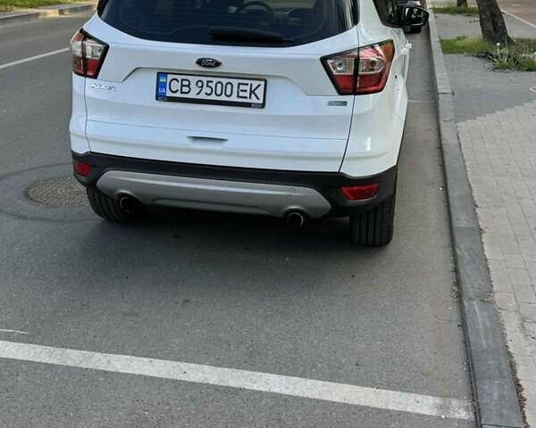 Білий Форд Куга, об'ємом двигуна 1.5 л та пробігом 168 тис. км за 15500 $, фото 18 на Automoto.ua