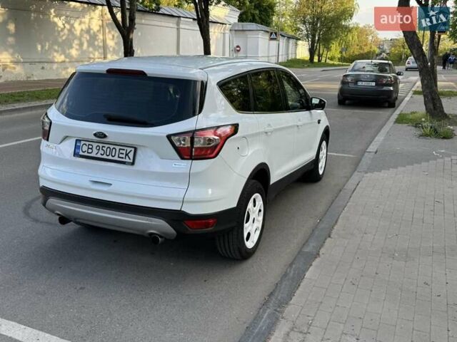 Білий Форд Куга, об'ємом двигуна 1.5 л та пробігом 116 тис. км за 17000 $, фото 17 на Automoto.ua