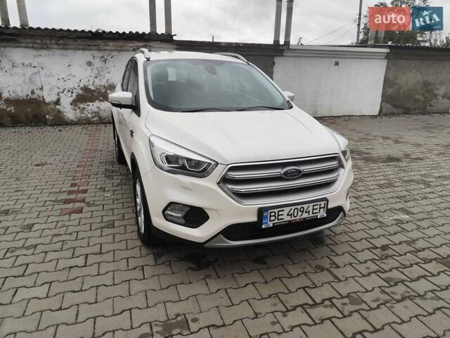 Білий Форд Куга, об'ємом двигуна 2 л та пробігом 96 тис. км за 20000 $, фото 9 на Automoto.ua
