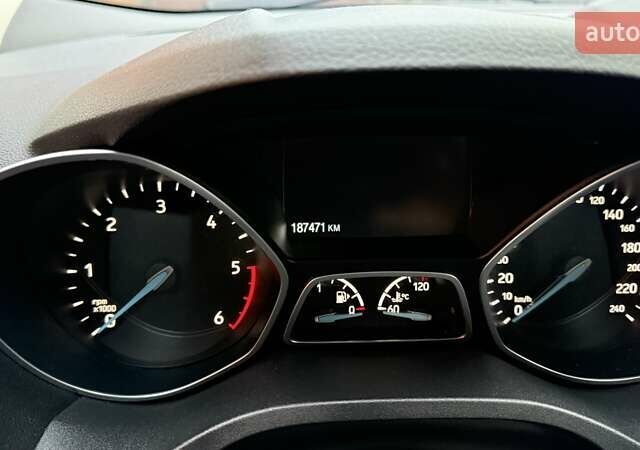 Білий Форд Куга, об'ємом двигуна 2 л та пробігом 187 тис. км за 16963 $, фото 18 на Automoto.ua