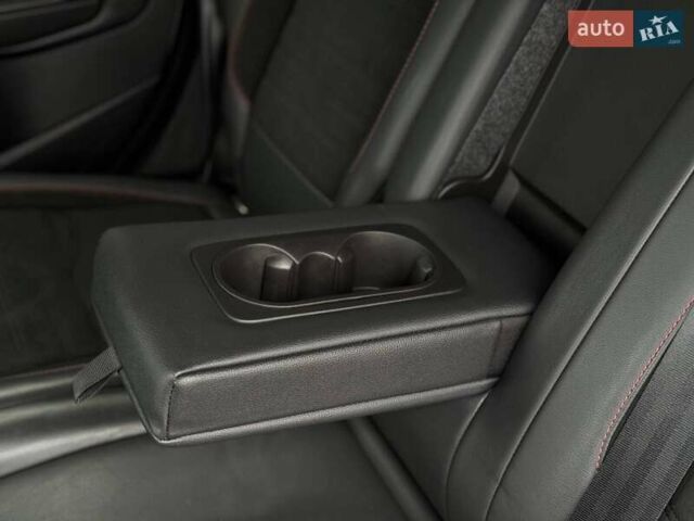 Белый Форд Куга, объемом двигателя 2 л и пробегом 184 тыс. км за 18700 $, фото 50 на Automoto.ua