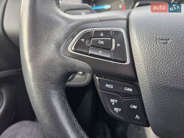 Белый Форд Куга, объемом двигателя 2 л и пробегом 134 тыс. км за 18950 $, фото 18 на Automoto.ua