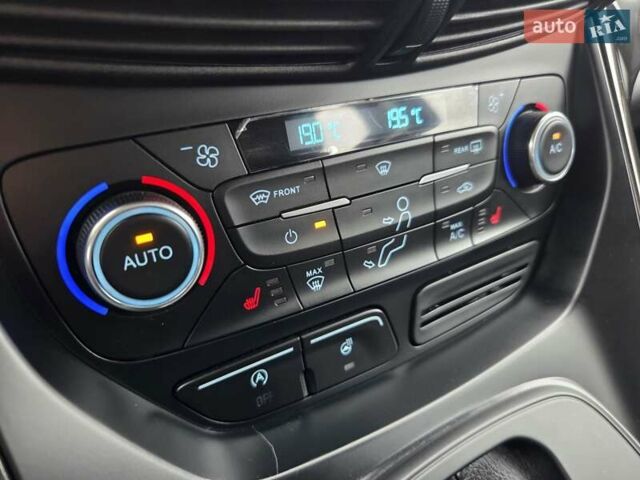 Форд Куга 2019 в Киеве на Automoto.ua Белый Форд Куга, объемом двигателя 2 л и пробегом 133 тыс. км за 19500 $, фото 13 на Automoto.ua