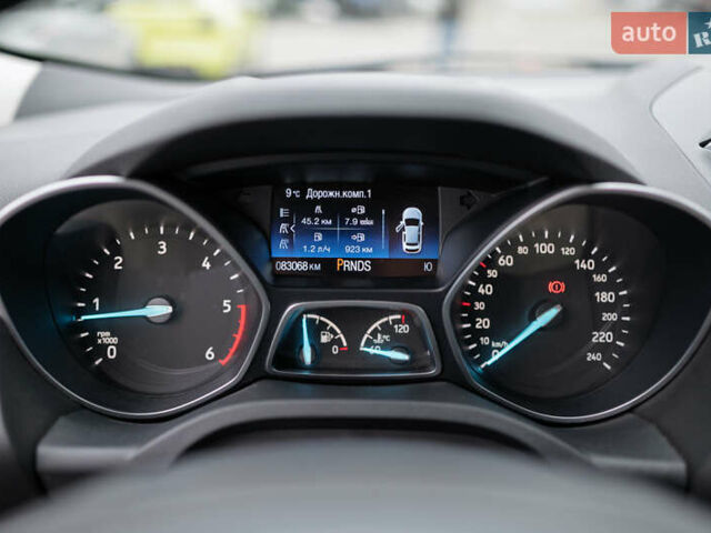 Белый Форд Куга, объемом двигателя 1.5 л и пробегом 82 тыс. км за 19500 $, фото 25 на Automoto.ua