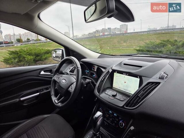 Форд Куга 2019 в Киеве на Automoto.ua Белый Форд Куга, объемом двигателя 2 л и пробегом 133 тыс. км за 19500 $, фото 19 на Automoto.ua