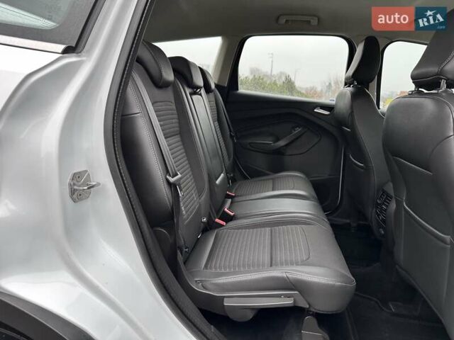 Белый Форд Куга, объемом двигателя 2 л и пробегом 70 тыс. км за 20500 $, фото 40 на Automoto.ua